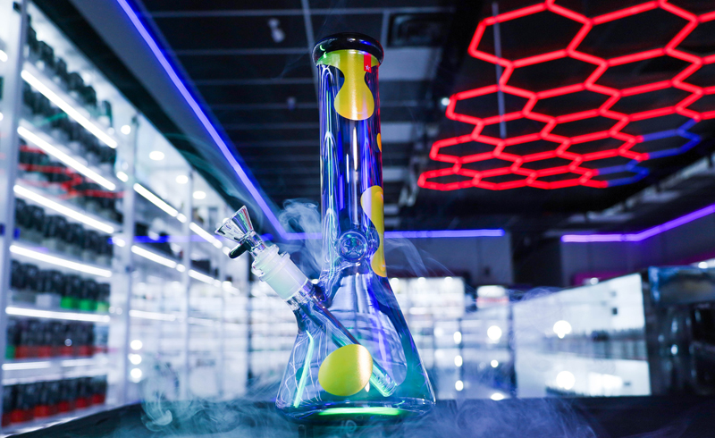 Glass water pipe inside SVT Shop Montana